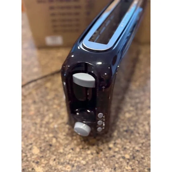 Seedeem 2 Slice Long Slot Toaster Kitchen OS Black New SD-T30183-BK Wide Slot - Picture 3 of 3